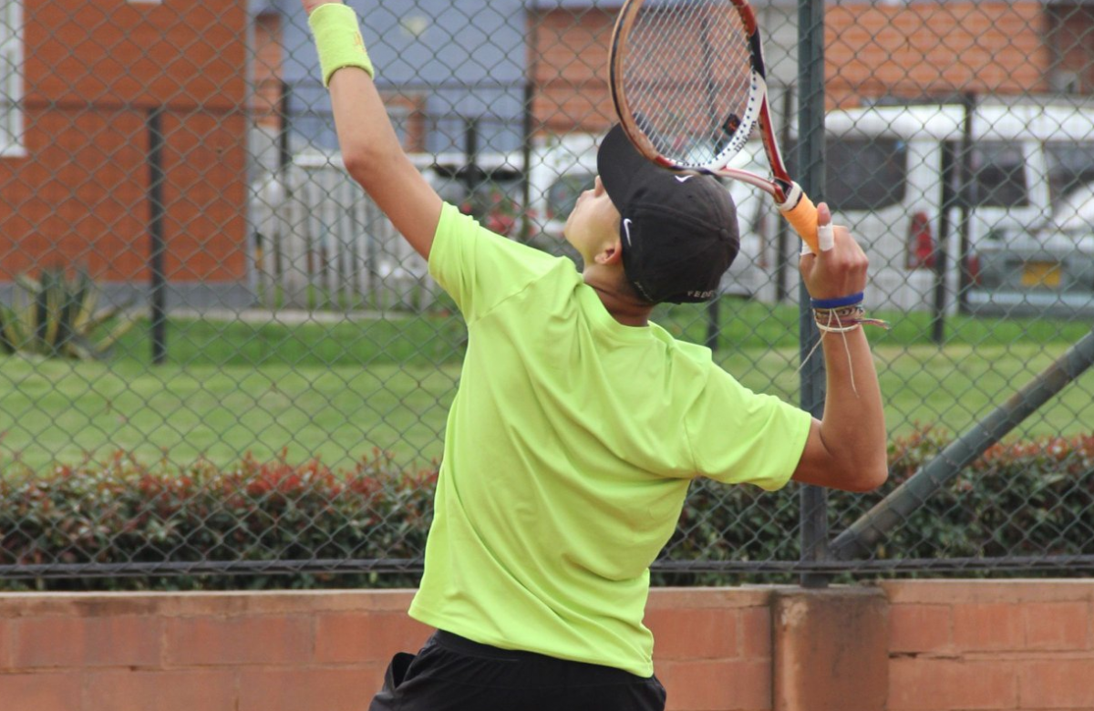 Tenistas suachunos representan el municipio en juegos deportivos en Pereira