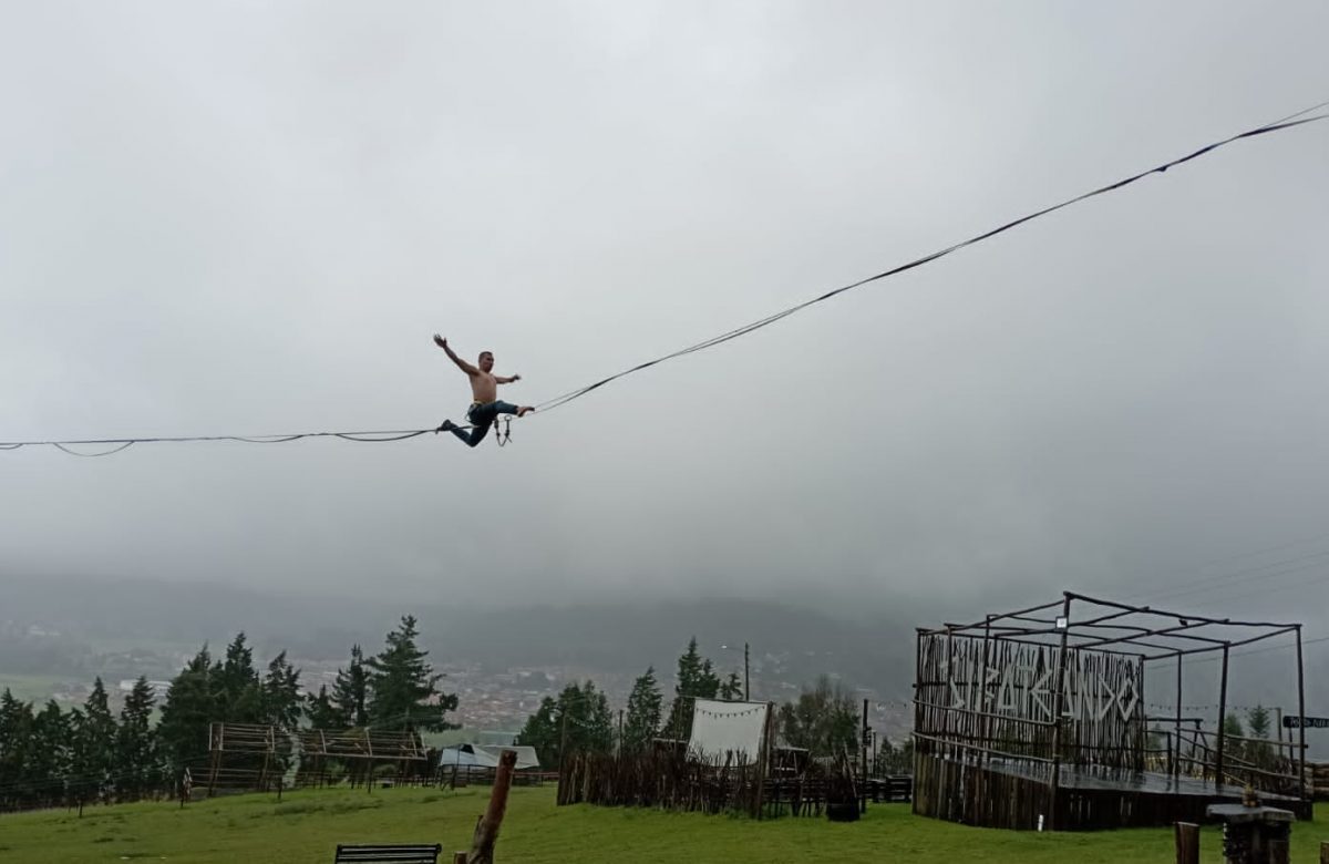 Suacha busca récord nacional de cuerda highline más larga de Colombia.