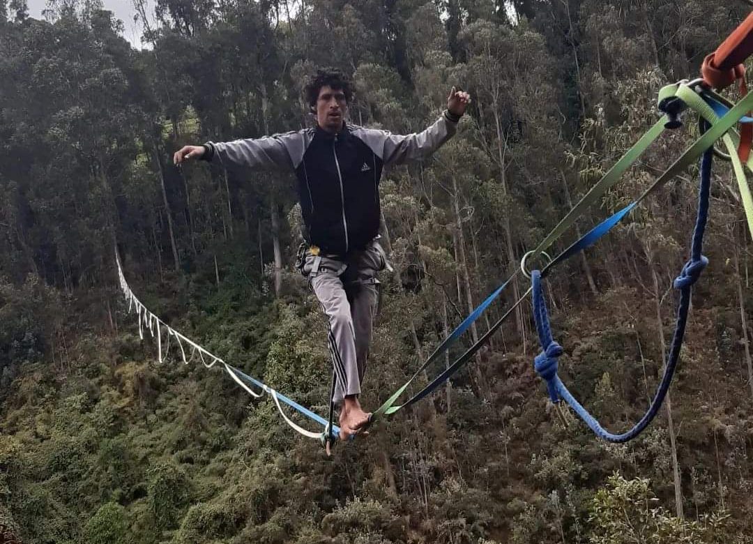 Xuacha en equilibrio.